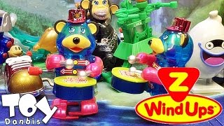 드럼 악기를 치며 전진하는 곰 인형 태엽 장난감 톰, 동물 완구 구입