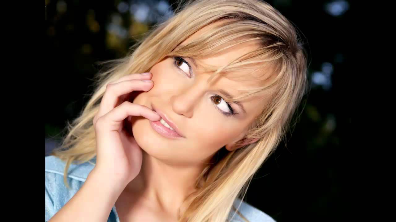 AN21 Max Vangeli vs Steve Angello - H8RS - YouTube