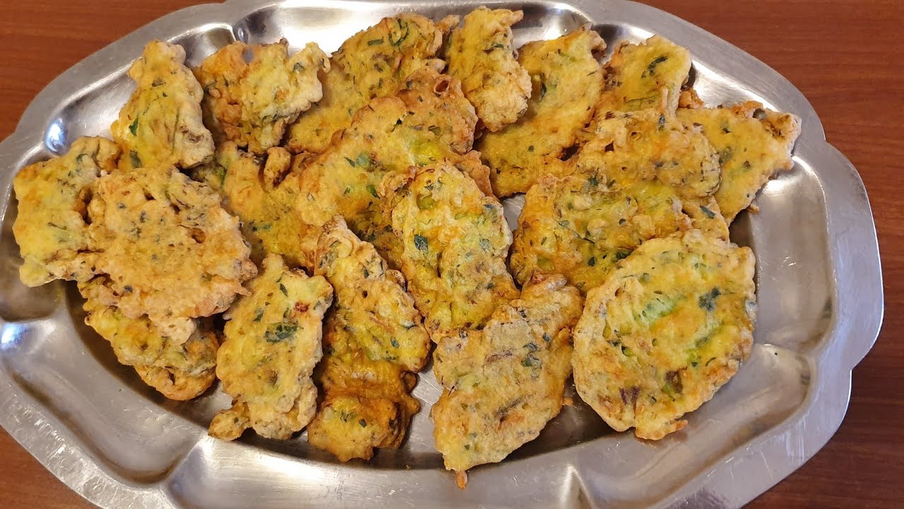 Frittelle Di Fiori Di Zucca Buonissime E Facilissime Pumpkin Flowers Fritters Youtube