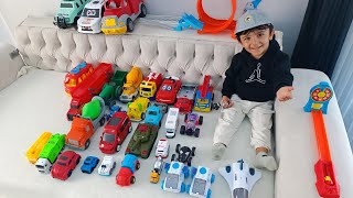 Oyuncak arabalar oyuncak dünyası ışıklı ambulans canavar kamyon traktör hotweels racing