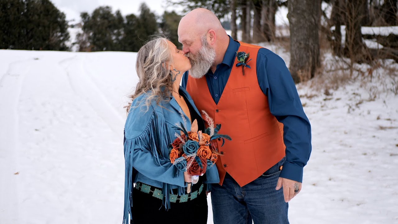 Tiffany+Curt Sneak Peek | 12.6.25 | Marshalltown, IA