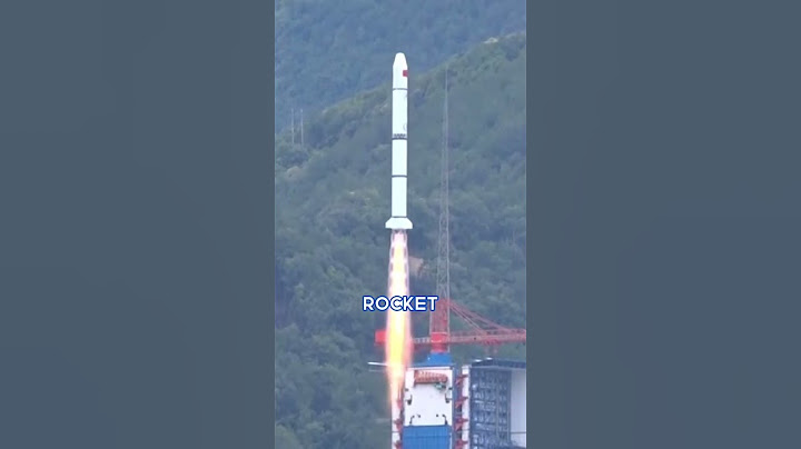 Suspected rocket reportedly falls out of sky in China
