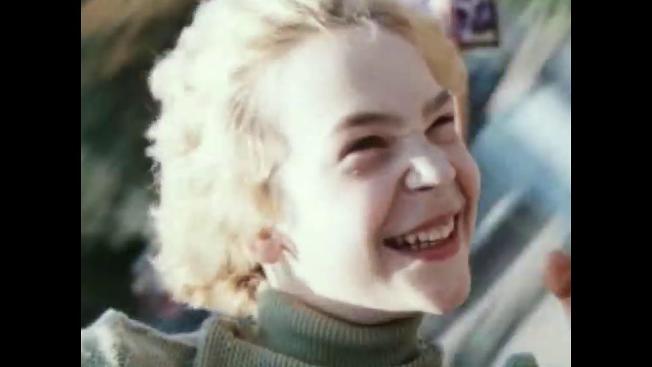 песня из кинофильма качели. приключения электроника фильм 1979. песня из кинофильма качели. крылатые качели приключения электроника. крылатые качели приключения электроников.