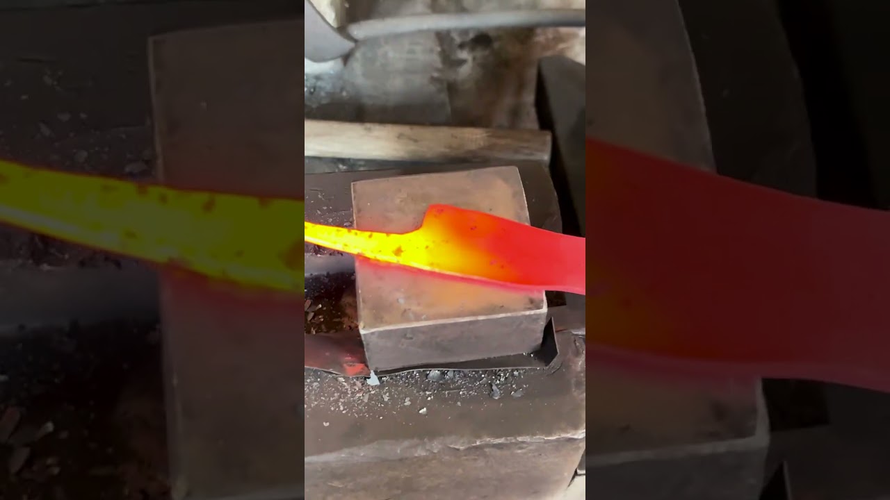 【Bond Knives】Tapping the Knife with Hope