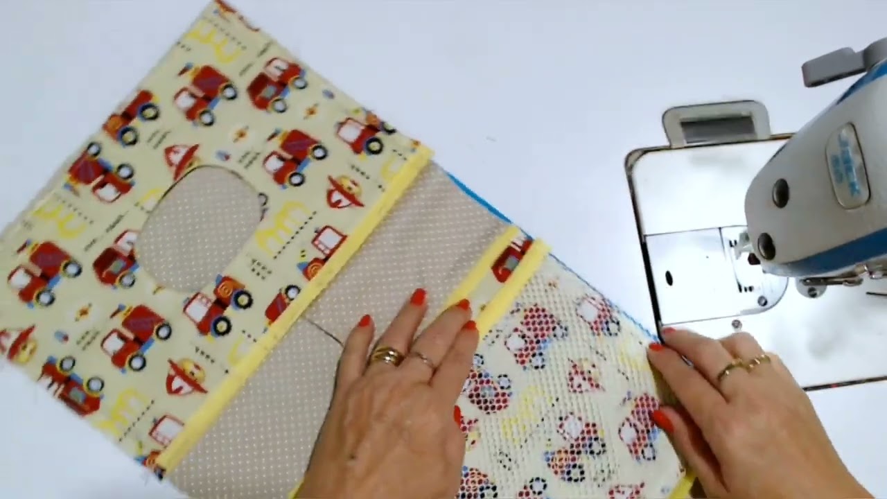 Porta lenço umedecido e fraldas