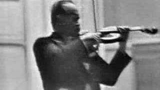 David Oistrakh - Sibelius Violin Concerto (3rd mvt.)