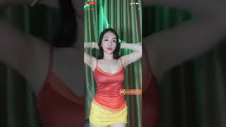 bigo live hot dance girl 32 (upskirt)