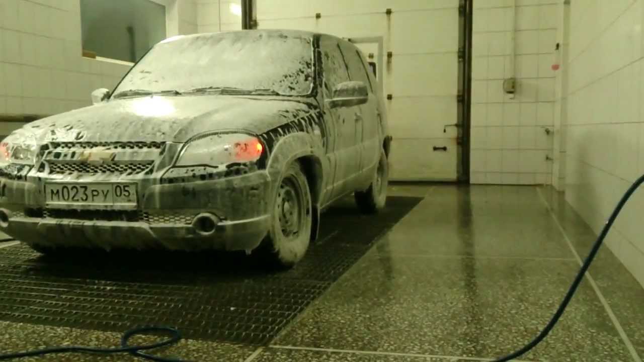 Chevrolet Niva stance