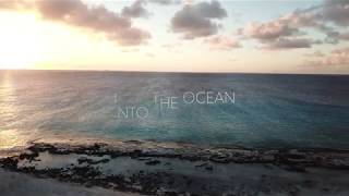 Isla Noir - Breathe Underwater (Lyric Video)