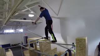 Crazy Balance Course screenshot 2