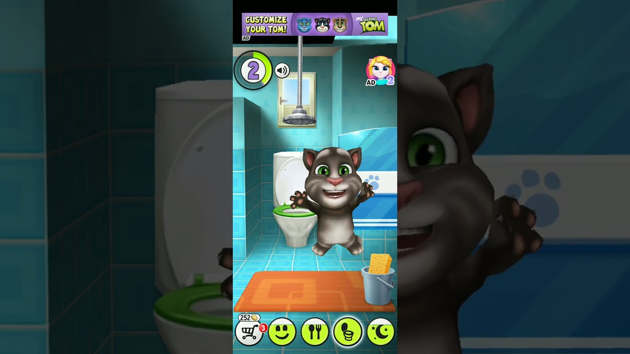 Playing my talking tom old version!! (2016)