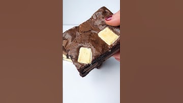 Triple Chocolate Brownies #brownie #recipe #chocolate #baking