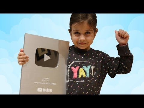 100 000 გამომწერზე ემილიამ მიიღო საჩუქარად YouTube-ის ღილაკი