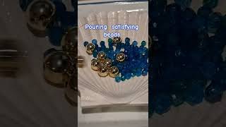 Pouring Satisfying beads #short #Satisfying