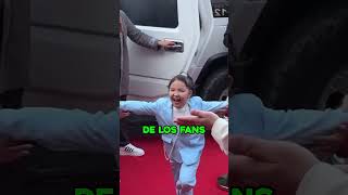 Un tropiezo lo tienen hasta las actrices más famosas 😱 #shorts Un tropiezo lo tienen hasta las actrices más famosas 😱 #shorts