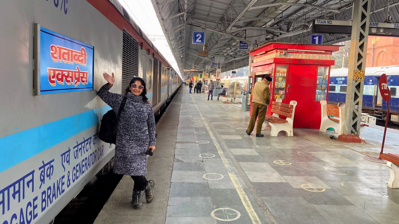 Dehradun-New Delhi Shatabdi | 02018 Dehradun Shatabdi Executive Class Full Journey | Last Train Vlog