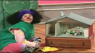 The big comfy couch Clothes Make the Clown part 1