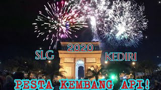 PESTA KEMBANG API TAHUN BARU 2020. DI MONUMEN SIMPANG LIMA GUMUL KEDIRI!