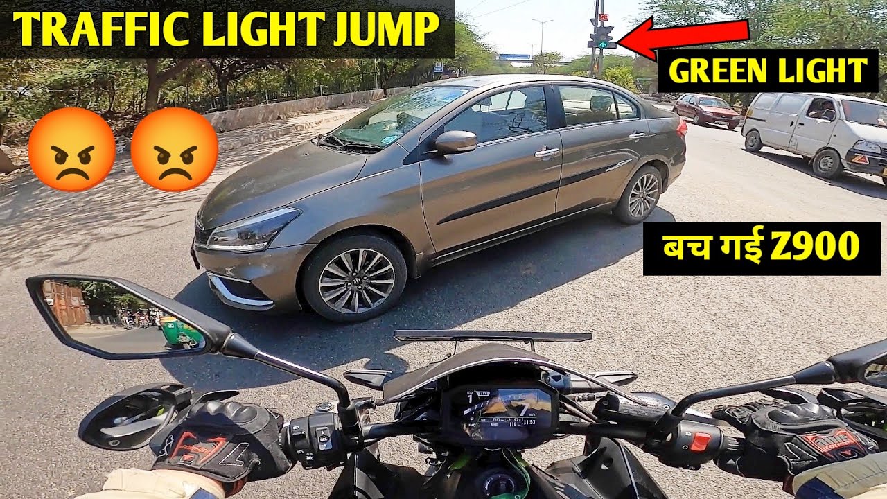 STUPID People Jump Traffic Light Cause Trouble to Others 😡🤬| Kawasaki ...