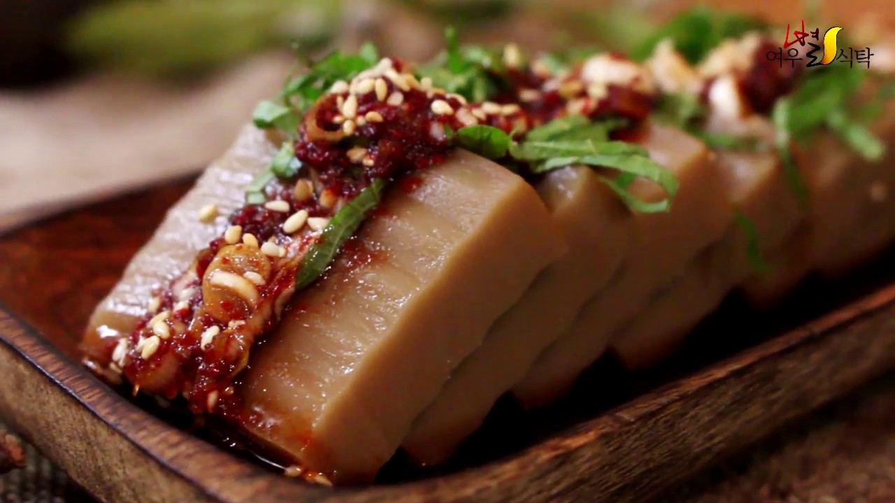 도토리묵무침 양념장! 맛을 두 배로 살려주는 양념장으로 도토리묵 무침 만들어요~ - YouTube 도토리묵무침 양념장! 맛을 두 배로 살려주는 양념장으로 도토리묵 무침 만들어요~ - Youtube