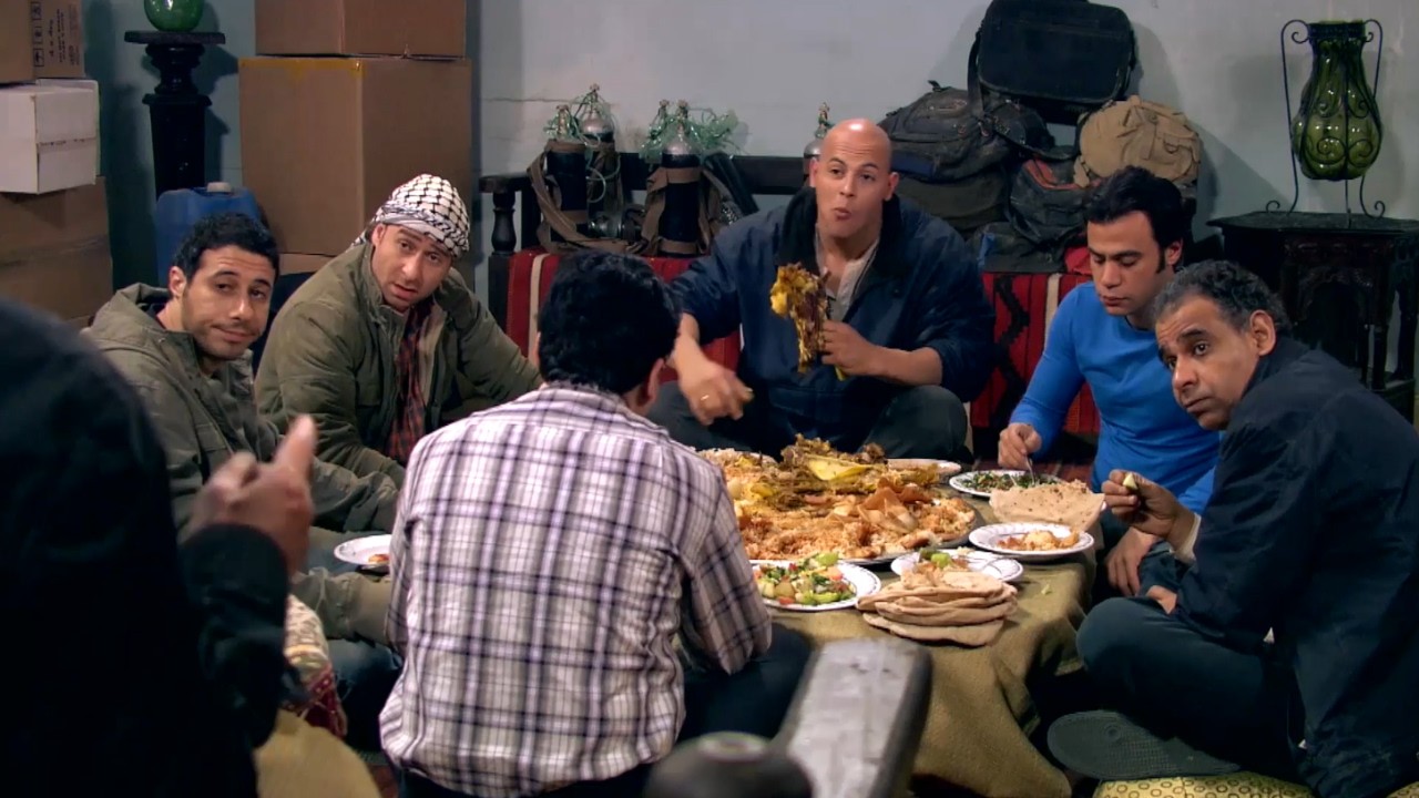 لما فرقة ناجي عطاالله تتعشى في فلسطين 😅 هتموت من الضحك 😂😂