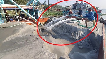 Unloading sand form ship barge unloading video unload sand from big barge ship 330 (13 NOV 2025)