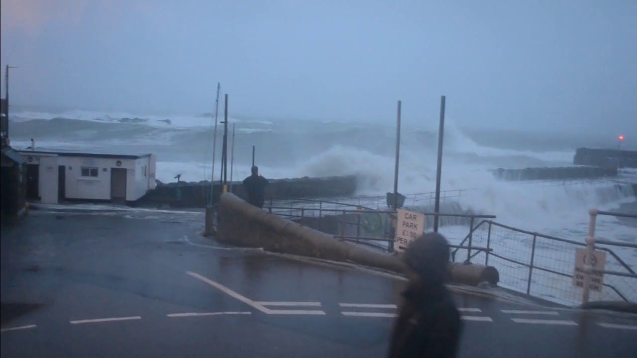 Mousehole Storm 14 Feb 2014