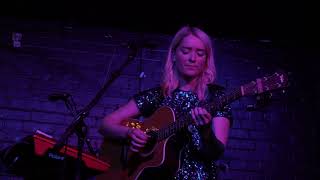 Kitty Macfarlane - Go Your Way (Cover) @The Slaughtered Lamb 23-11-2019-4k