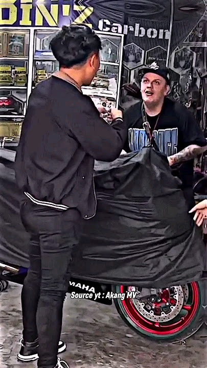 Akang MV is shocked when suddenly there is a white KW #akangmv #bulekw balek #viral