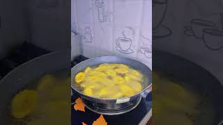 How to prepare fried plantain and egg with custard.