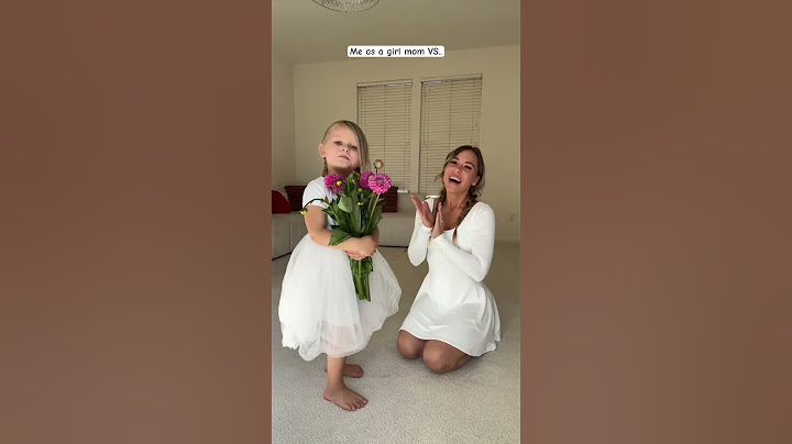 Girl mom vs Boy mom! Yeah, you didn’t expect it! 💐 ⚽️
