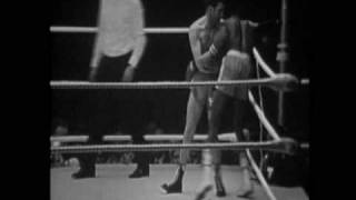 Play video: Howard Winstone Vs Jose Legra II highlights