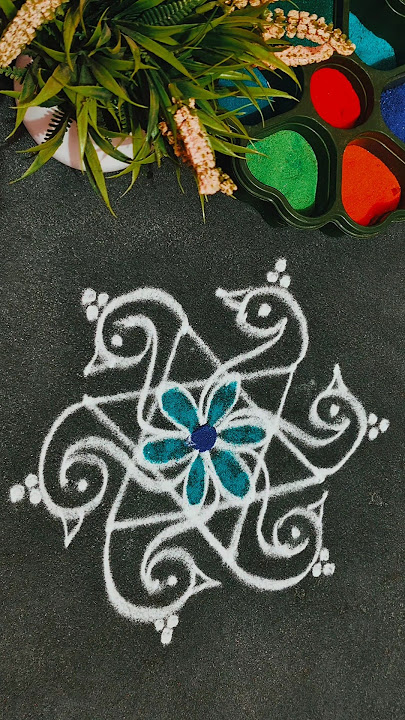 beautiful peocock 🦚 rangoli design #dialyrangoli