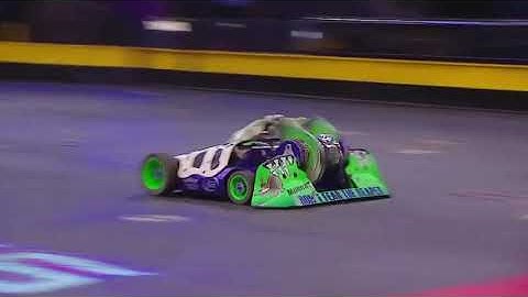 Witch Doctor vs Tombstone Las Vegas -  Artificial Intelligence #Shorts