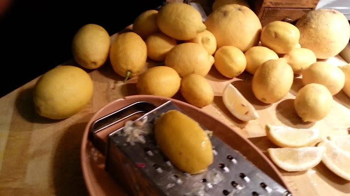 Easy Lemon Juicing Hack