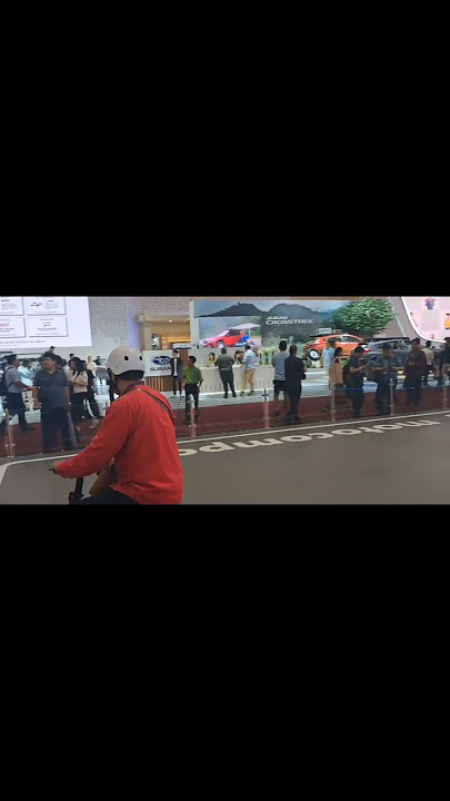 Mencoba Skuter listrik Dari Honda