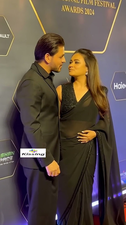 Shahrukh Khan Kiss Rani Mukerji #kiss #ai #srk