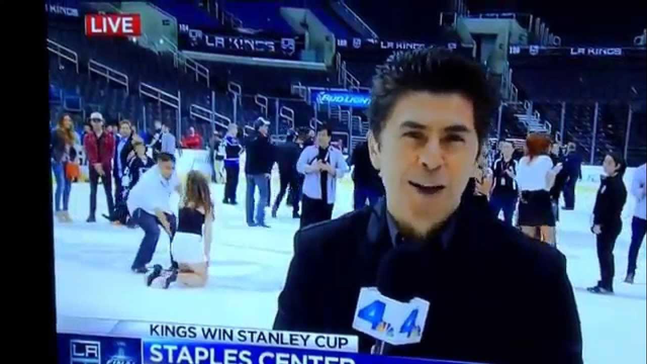 Girl falls on ice Kings Stanley Cup 2014 YouTube