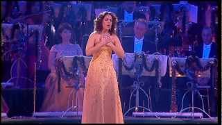 Ave Maria sung by Carmen Monarcha 2004 Trier