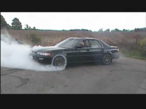 A nice burnout on OZ wheels and Yokohama tires. Tons of smoke.