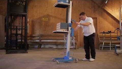 Box handling with a Pronomic Archive Lifter