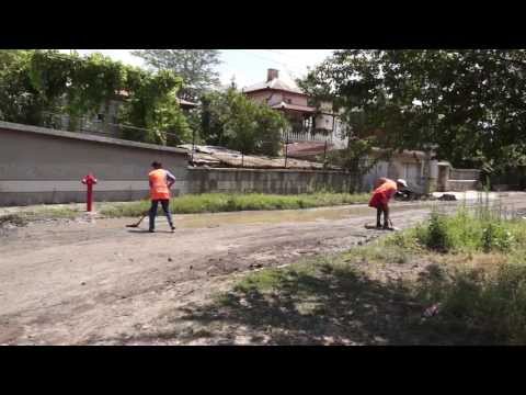 Над 200 къщи