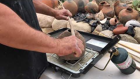 Straightening atlatl darts and arrows