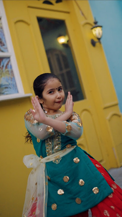 London Thumakda #dance #barkatarora #kanganaranaut #tanuwedsmanureturns #bollywood #artist #love