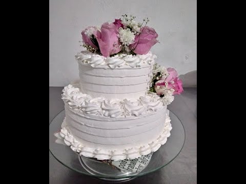 Bolo de casamento com flores naturais . - thptnganamst.edu.vn