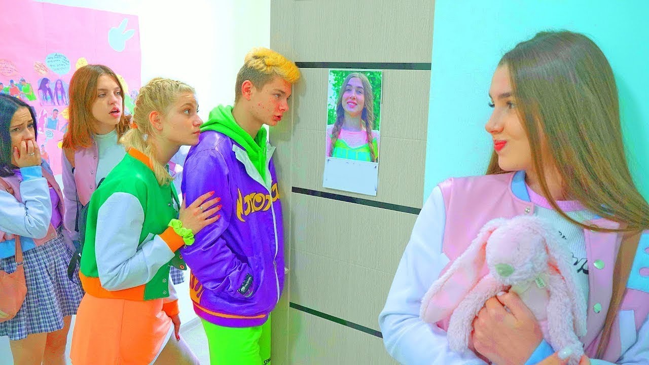 BAD BOY ist zur Bunny Schule gekommen! WARUM suchen alle Teenager NACH DIANA?