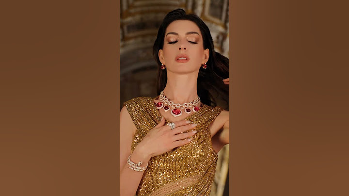 Anne Hathaway | Bulgari Mediterranea High Jewelry Collection