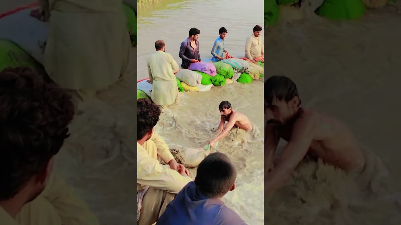 Flood in village | flood in pakistan 2025 | Bun tot gya 😥