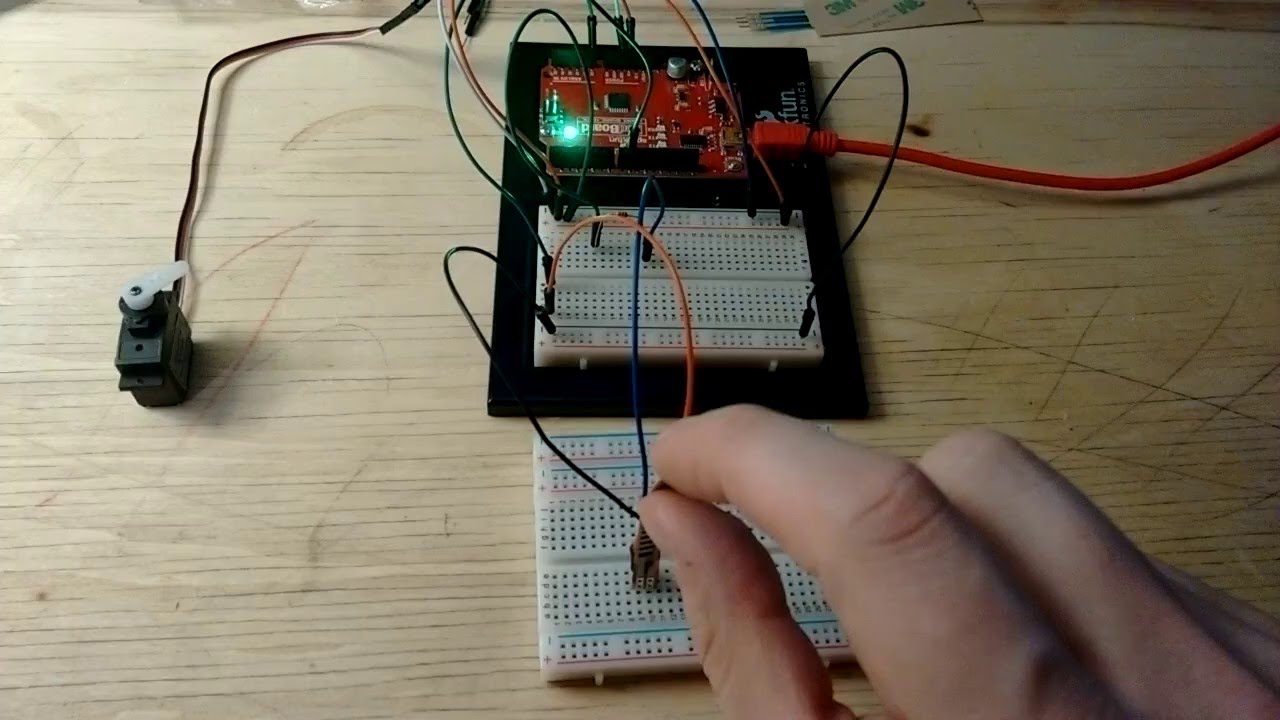 Circuit 9 Flex Sensor - YouTube