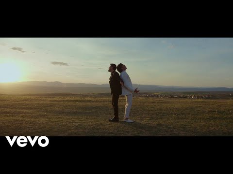 Teo Bok, Virginio - El Día Con La Noche (Official Video)